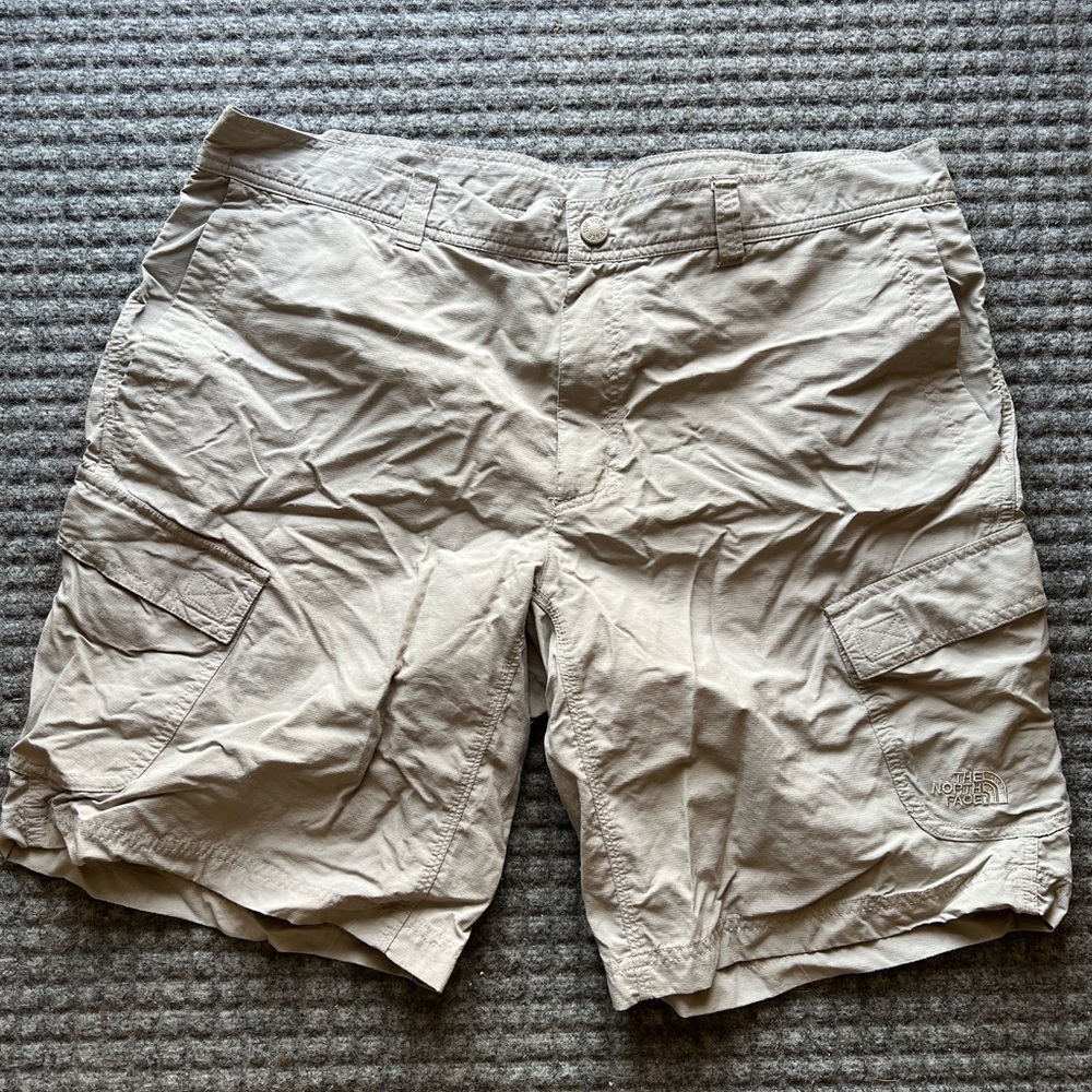 Northface Men’s Quick Dry Shorts 38”